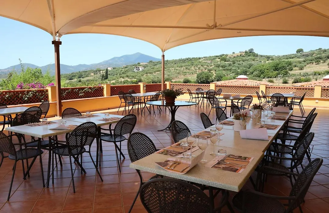Agriturismo La Petrosa-1